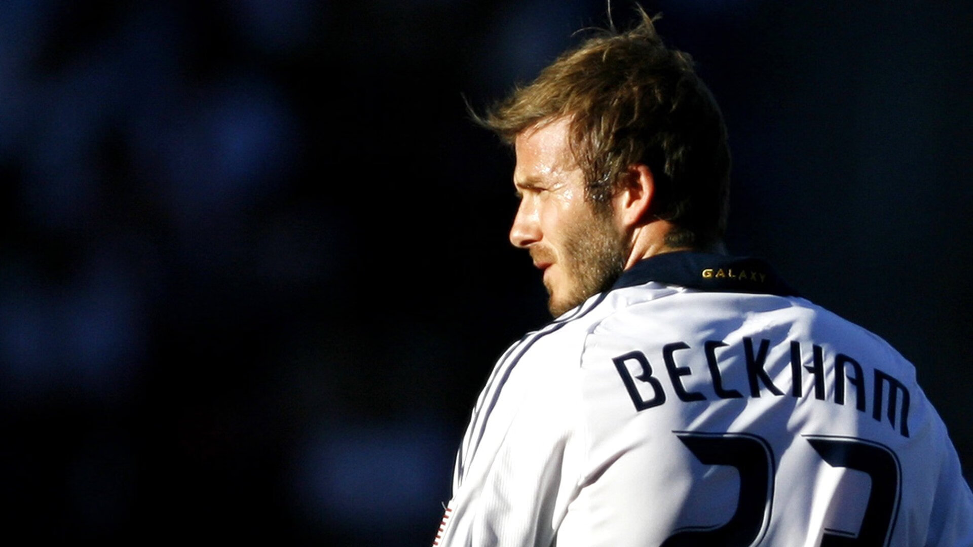 米兰足球官网-俱乐部推行球员双重职业发展计划支持退役转型，业余球队管理制度